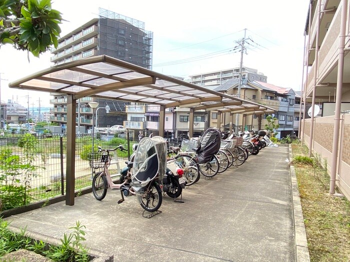 ﾖｺﾔﾏﾏﾝｼｮﾝ1号館の物件外観写真