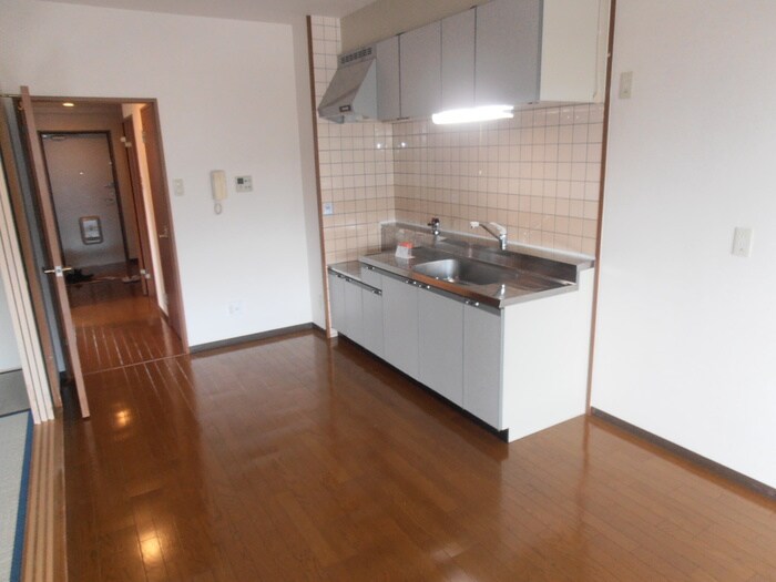 サンガーデンヨコヤマの物件内観写真