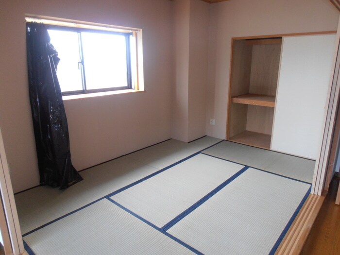 サンガーデンヨコヤマの物件内観写真