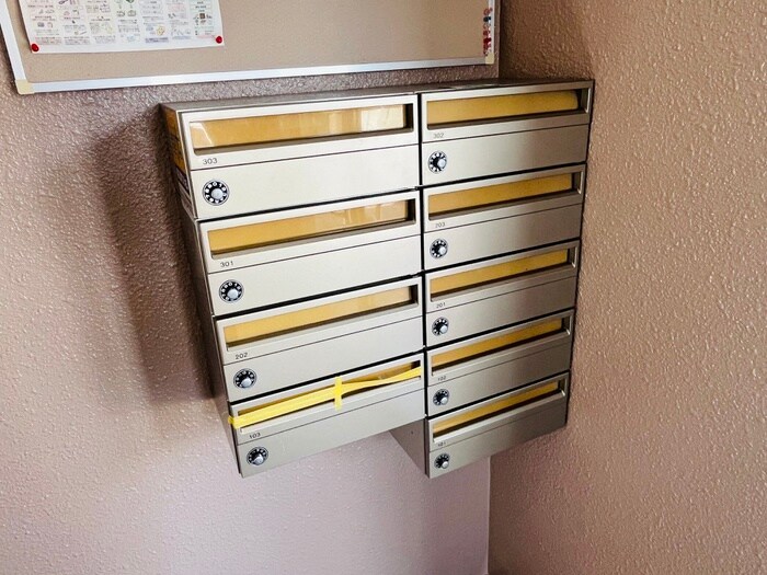 フレシ－ルの物件外観写真