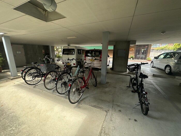 マ－ブルハイムの物件外観写真