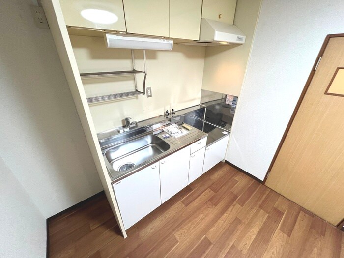 ハイム岡の物件内観写真