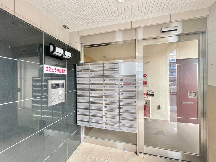 ア－バンツァの物件外観写真