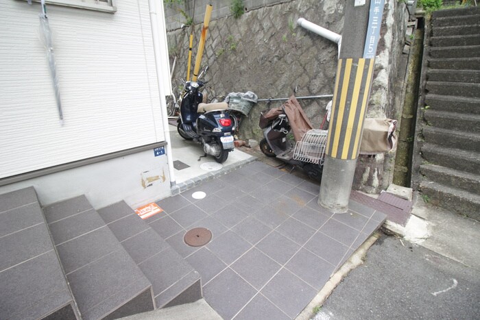 クレル・リ・ヴィエールⅡの物件外観写真