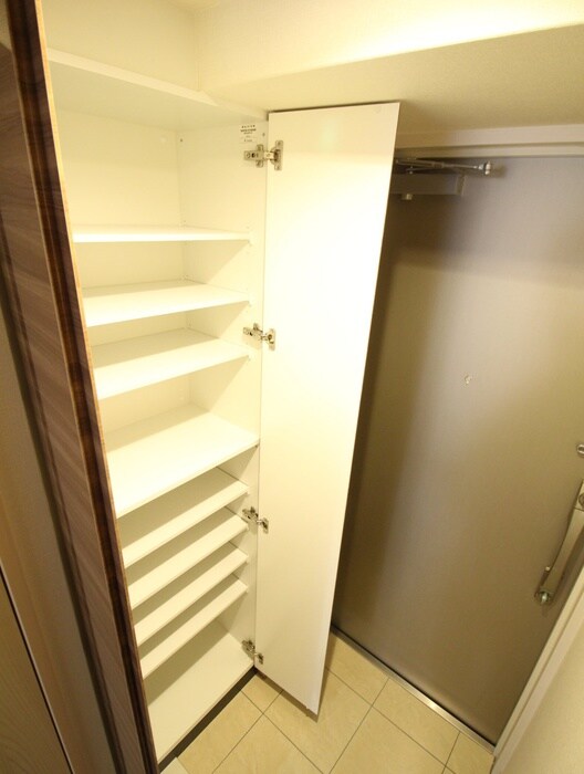 ｱｸｱﾌﾟﾚｲｽ京都三条朱雀(308)の物件内観写真