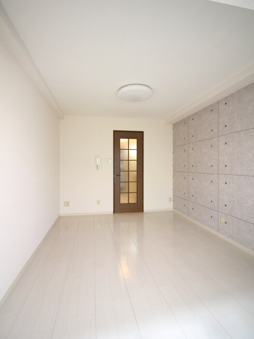 ロイヤルハイツまついの物件内観写真