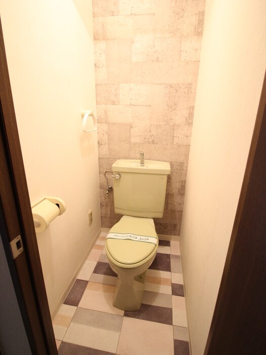 ロイヤルハイツまついの物件内観写真