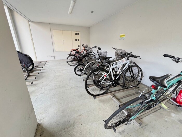 エンゼルプラザｅａｓｔⅡの物件外観写真