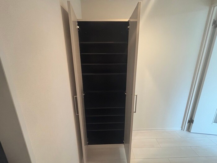 ベルルミエール中川の物件内観写真