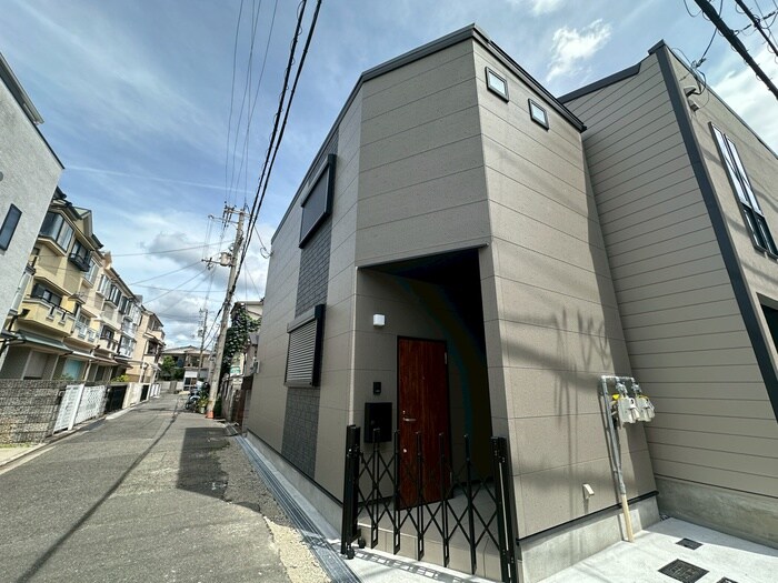 アウローラコートの物件外観写真