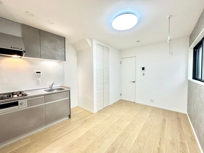 アウローラコートの物件内観写真