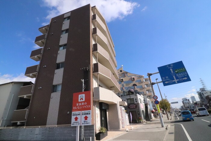 ドリームコート武庫川の物件外観写真