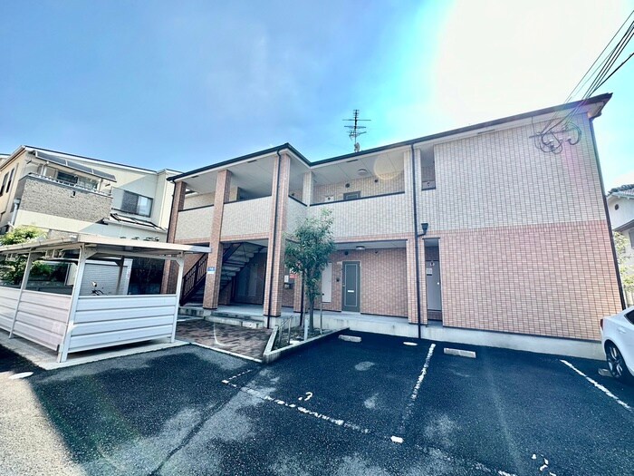 アルミュ－ル桜ケ丘Ⅰ番館の物件外観写真