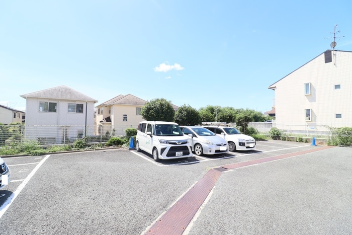 箕面グリーンハイツ２ｎｄの物件外観写真