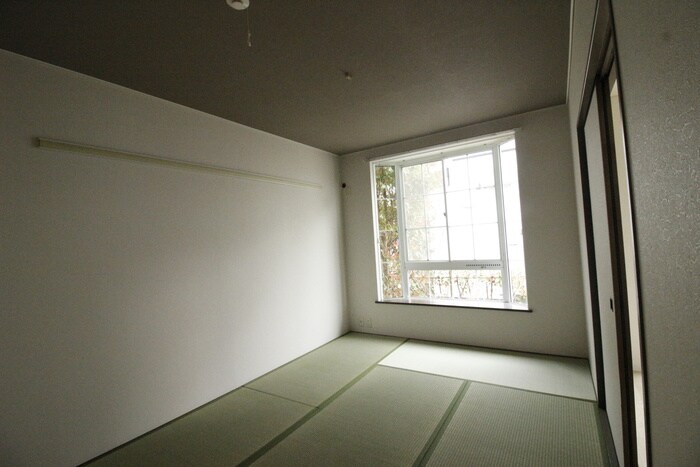 クイーンズコート東落合B棟の物件内観写真