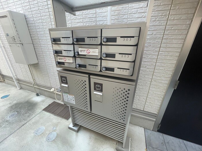 BOWLZ　KOBE兵庫町の物件外観写真