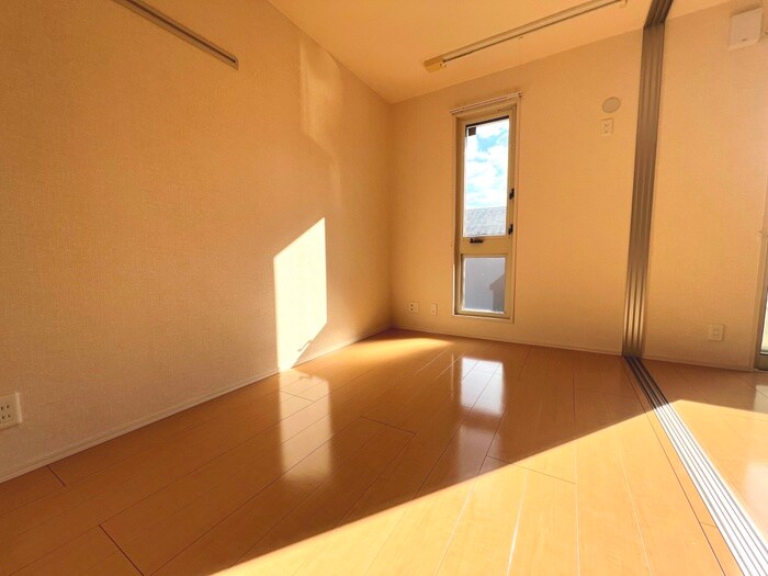 ハピネスの物件内観写真