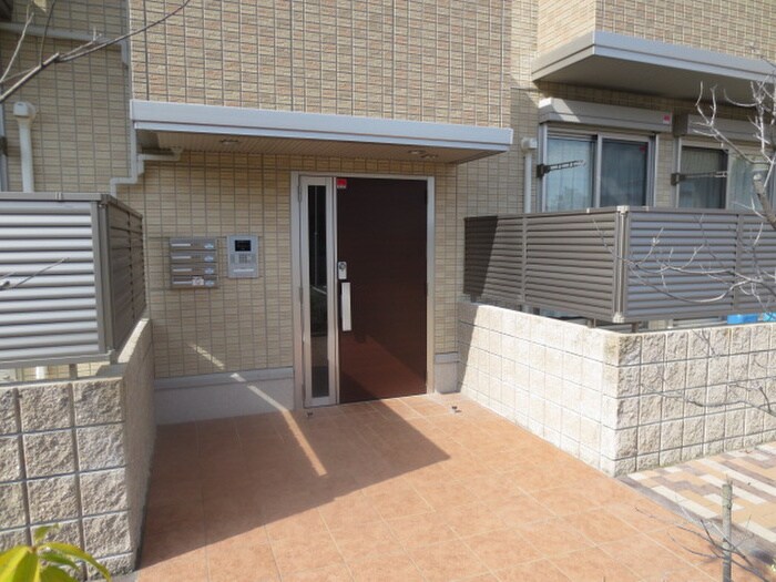 ハピネスの物件外観写真