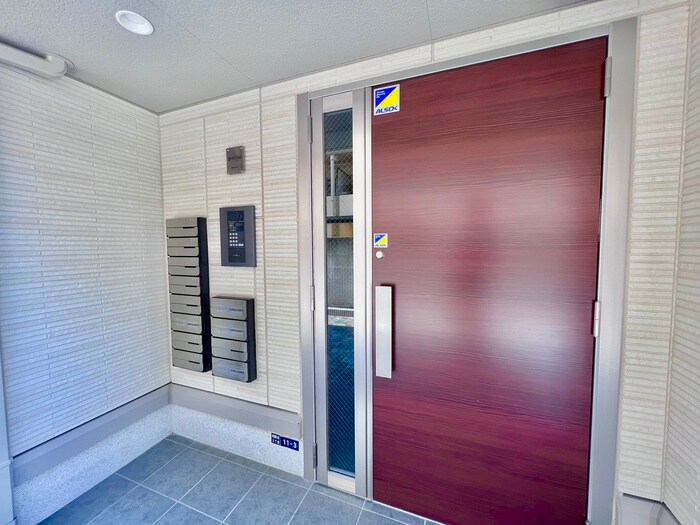 ソーリス・ルクスの物件外観写真