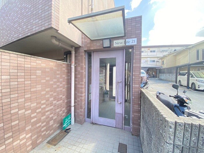 ＮＥＷ　ＬＩＦＥ２１の物件外観写真