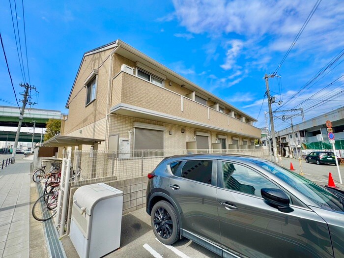 パ－ルレジデンス芦原橋の物件外観写真