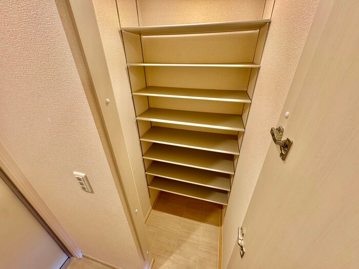 パ－ルレジデンス芦原橋の物件内観写真