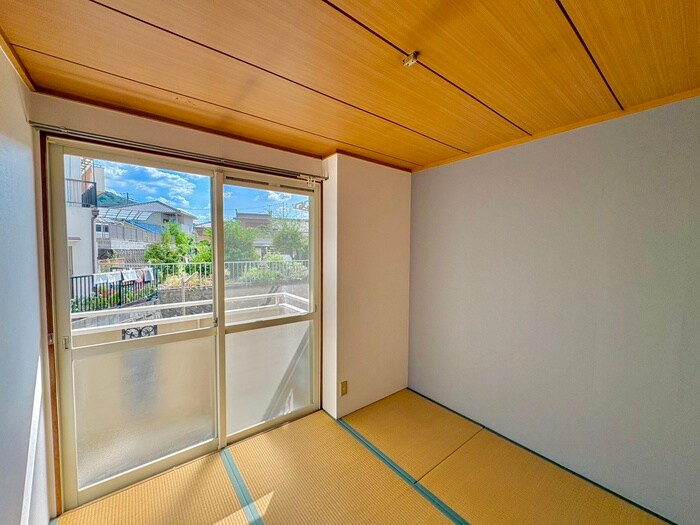 ＫひるさいどてらすＣの物件内観写真