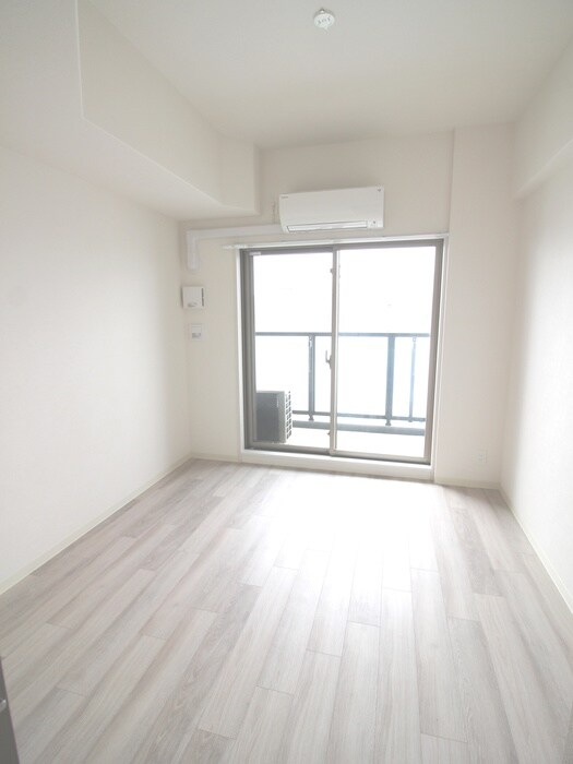 スプランディッド新大阪WESTの物件内観写真