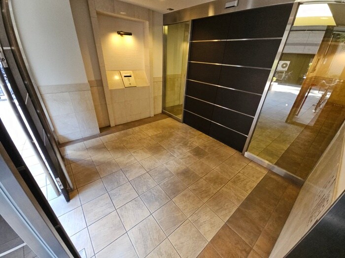 レガ－ロ布施の物件外観写真