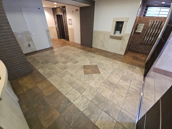 レガ－ロ布施の物件外観写真