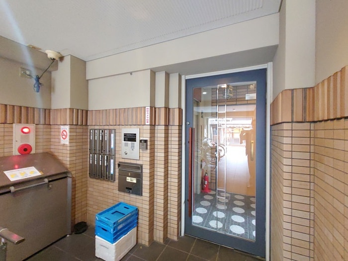 石孫ビルの物件外観写真