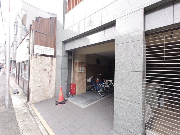 石孫ビルの物件外観写真