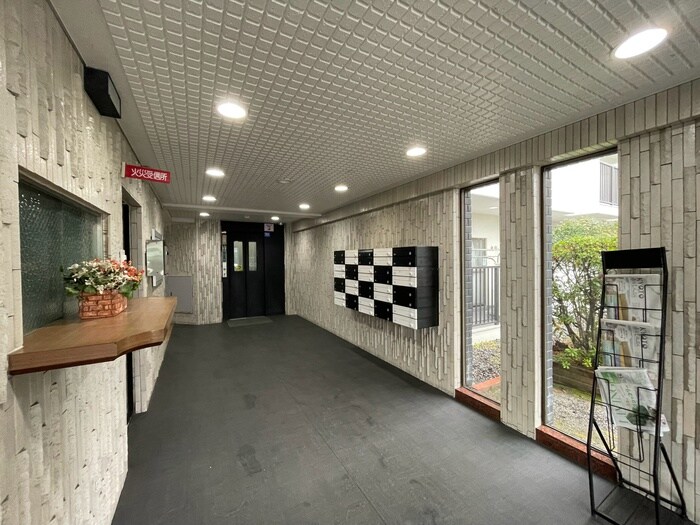 ハイツ山科の物件外観写真