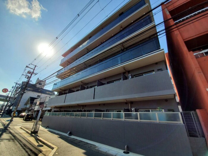 Ａ－ｍｏｎ観月橋ＮＩＦＵＮの物件外観写真