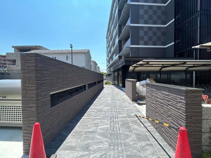 ﾌｧｽﾃｰﾄ京都ｽﾃｰｼｮﾝｳｫｽﾞ(109)の物件外観写真