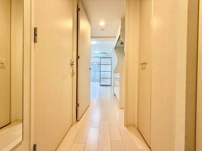 セレニテ梅田ESTの物件内観写真