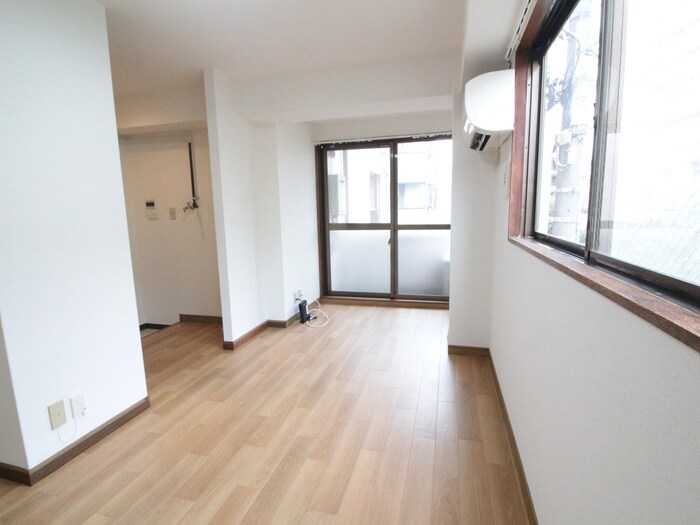 パークプレース鳴尾の物件内観写真