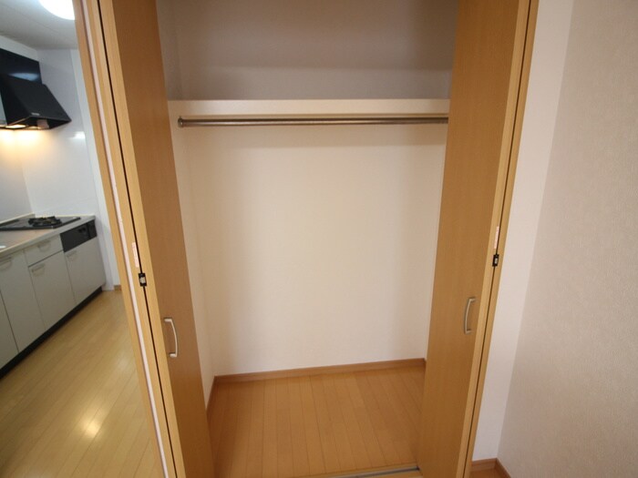 ｱﾝﾌﾟﾙ-ﾙｸﾗ-ｼﾞｭSHIMADAの物件内観写真