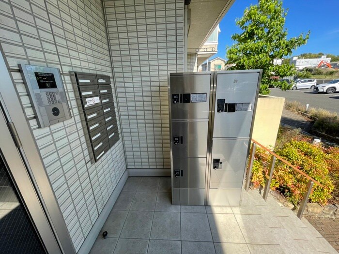 エーデルハイム東香園の物件外観写真