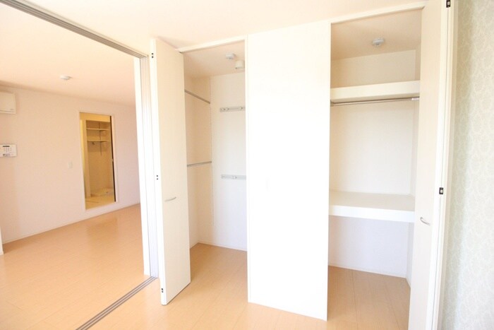 エーデルハイム東香園の物件内観写真