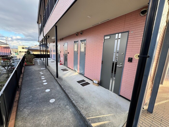 誠月ハイツの物件外観写真