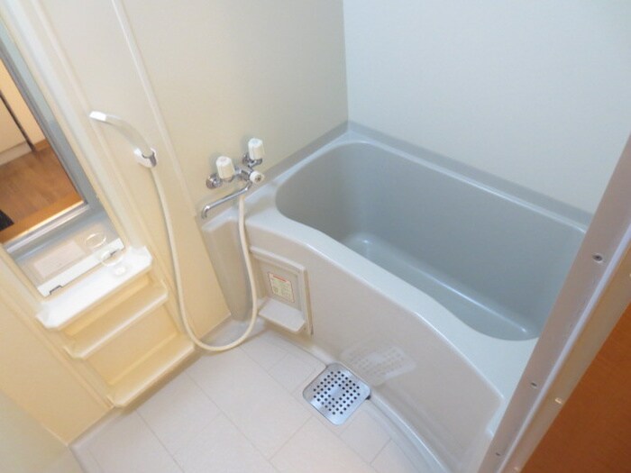 誠月ハイツの物件内観写真