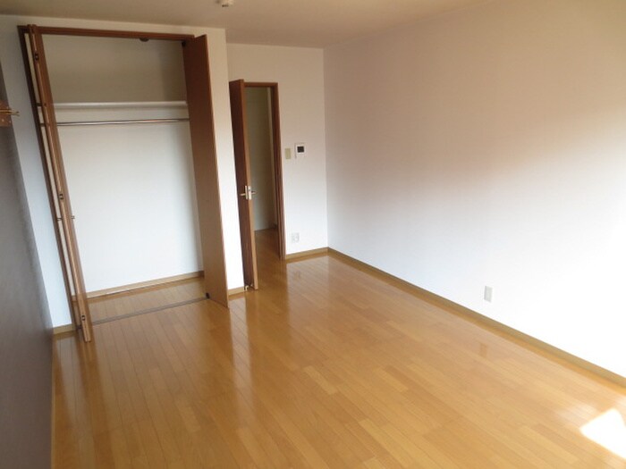 誠月ハイツの物件内観写真