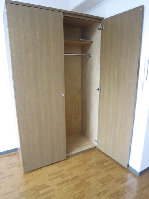 アイランド小野山の物件内観写真