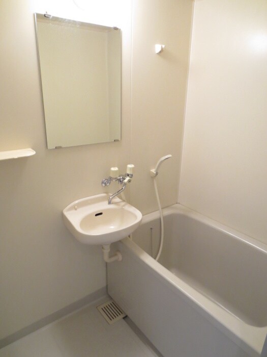 アイランド小野山の物件内観写真