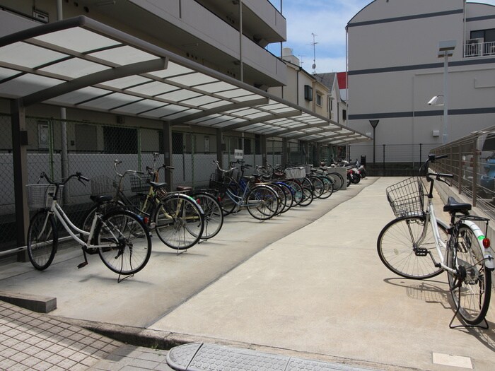 ガーデン成法の物件外観写真