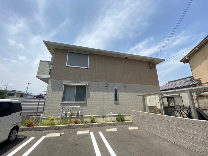 Ｌａｎｔａｎａの物件外観写真