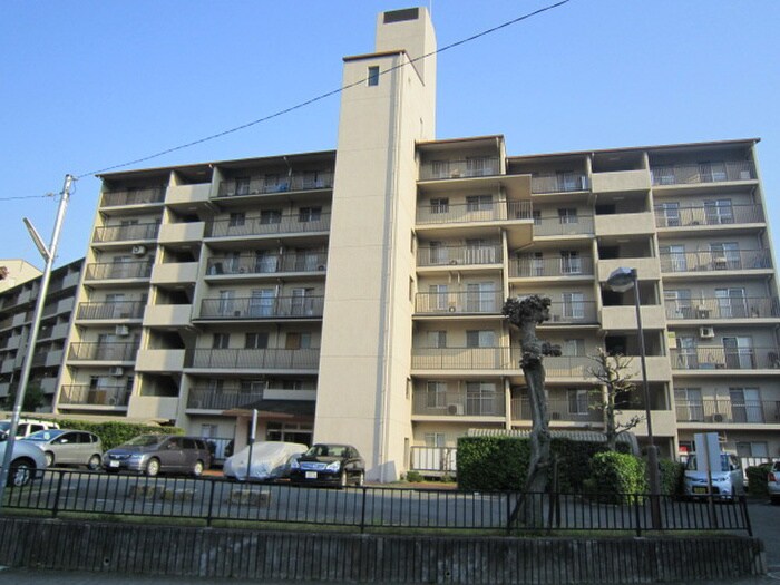 栄南団地　10号棟（302）の物件外観写真