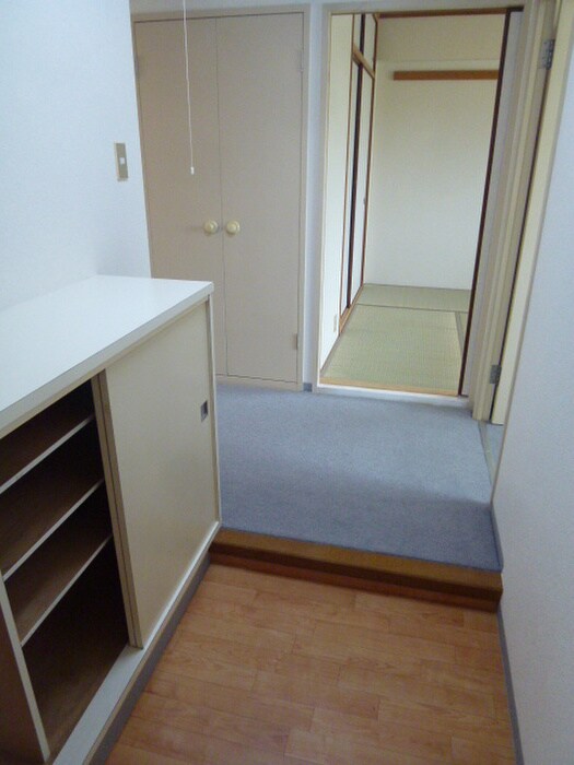 栄南団地　10号棟（302）の物件内観写真