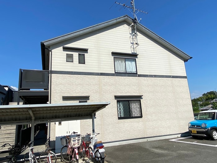 サニーヒルモリイの物件外観写真